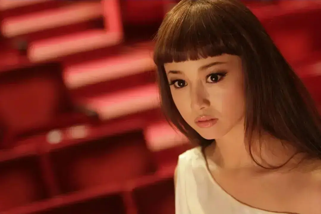 日本电影《狼狈》HD高清完整版在线观看_爱情片狼狈1080P中字无删减_免费观看狼狈无广告高清资源-蓝光影院