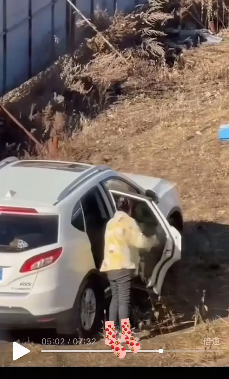 《吉DR3855车摇晃事件》最新进展_辽源雪地惊险一幕_全程视频1080P高清_事件真相深度解析