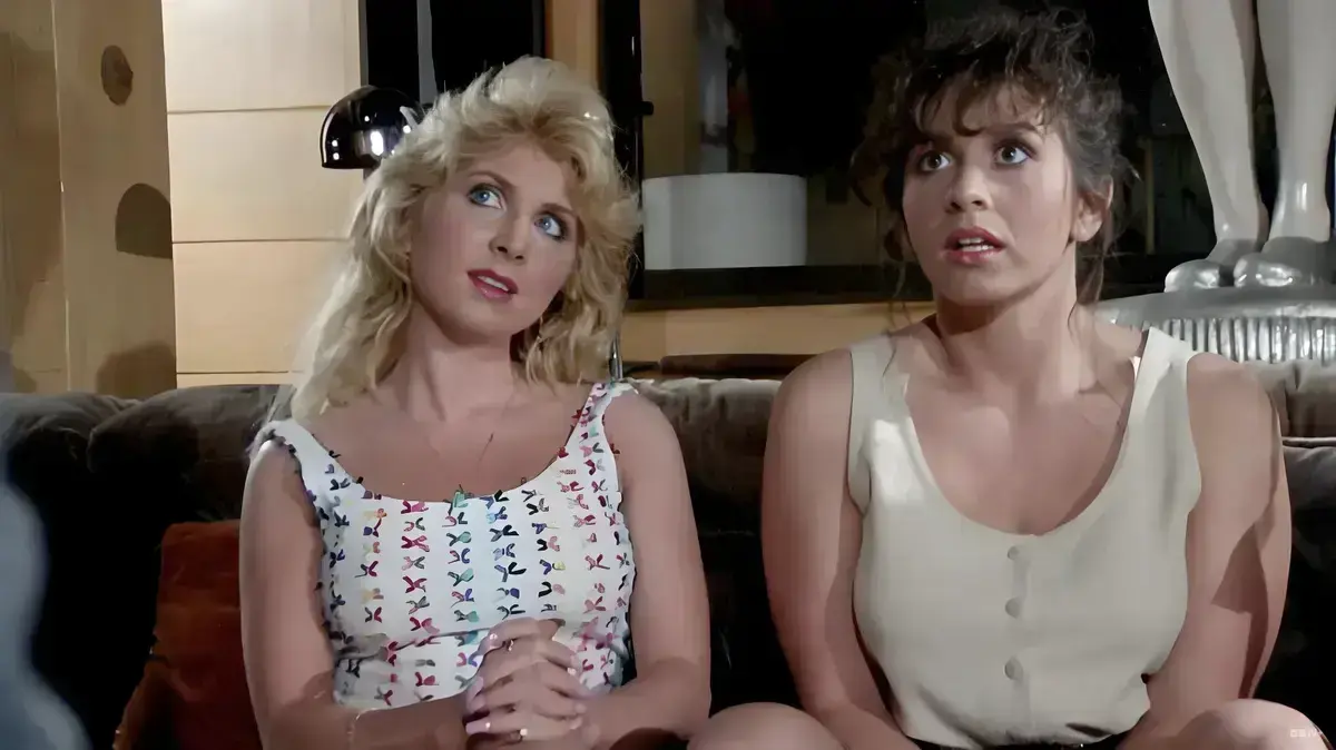 《美丽小蜜桃3探寻》高清修复典藏版_欧美满天星系列经典之作_未删减中文字幕全集_在线播放&网盘下载_无广告纯净体验_全网最全剧情资源！